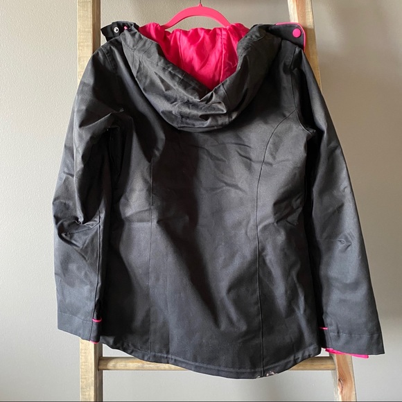 DC Black and Pink Winter Jacket - Picture 6 of 6